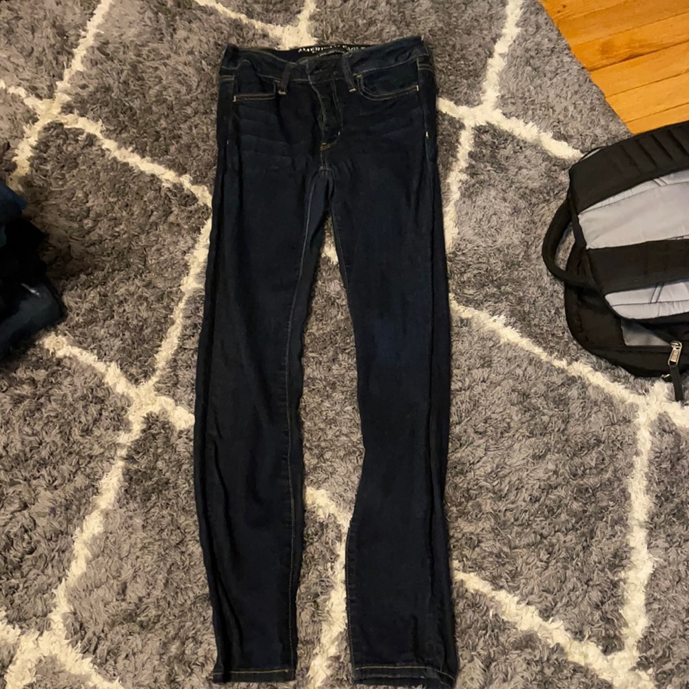 Women’s American eagle jeans